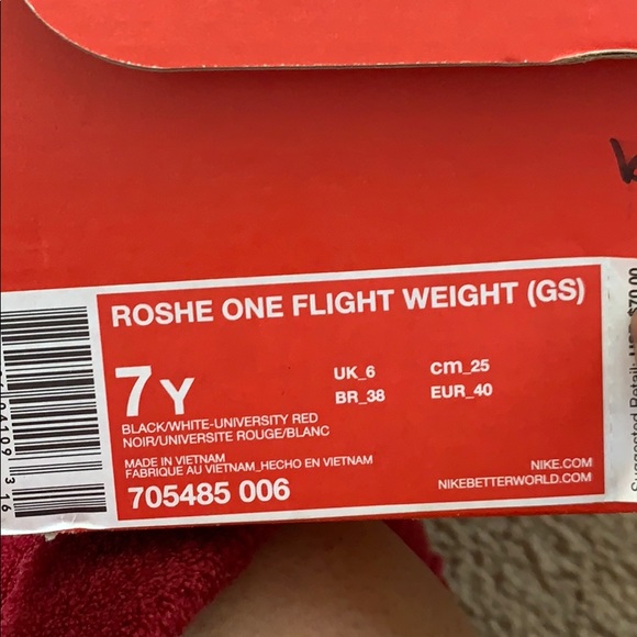 Sneakers - Picture 6 of 6